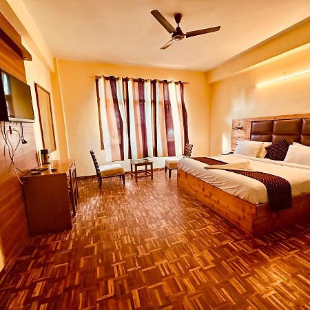 Hotel Grand Kalinga - Near Volvo Bus Stand Manali Экстерьер фото