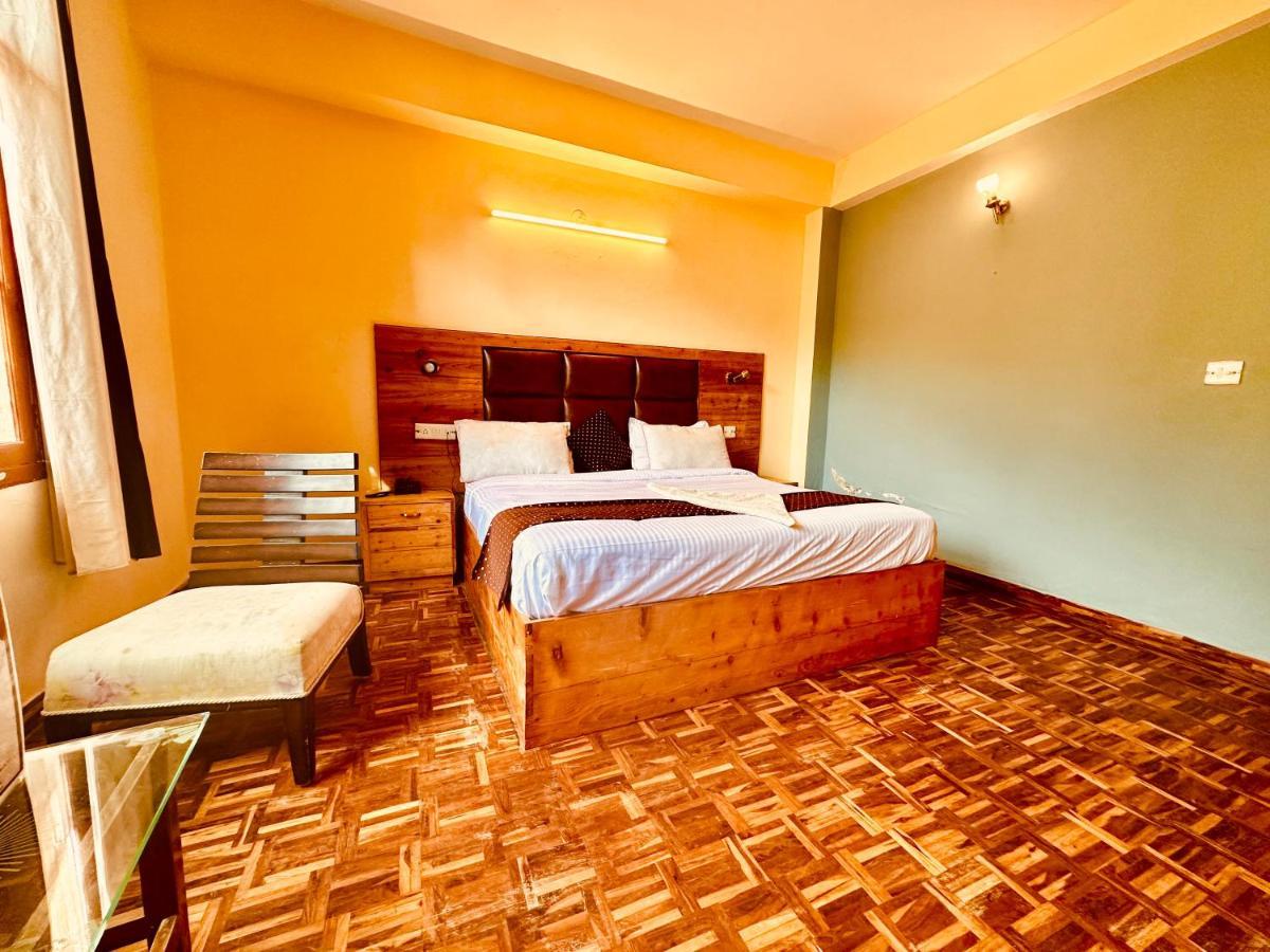 Hotel Grand Kalinga - Near Volvo Bus Stand Manali Экстерьер фото