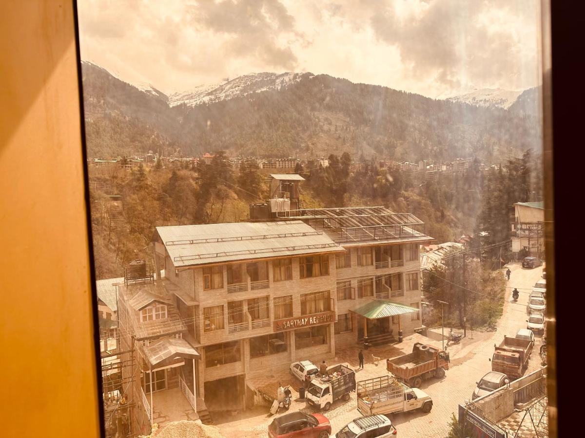 Hotel Grand Kalinga - Near Volvo Bus Stand Manali Экстерьер фото