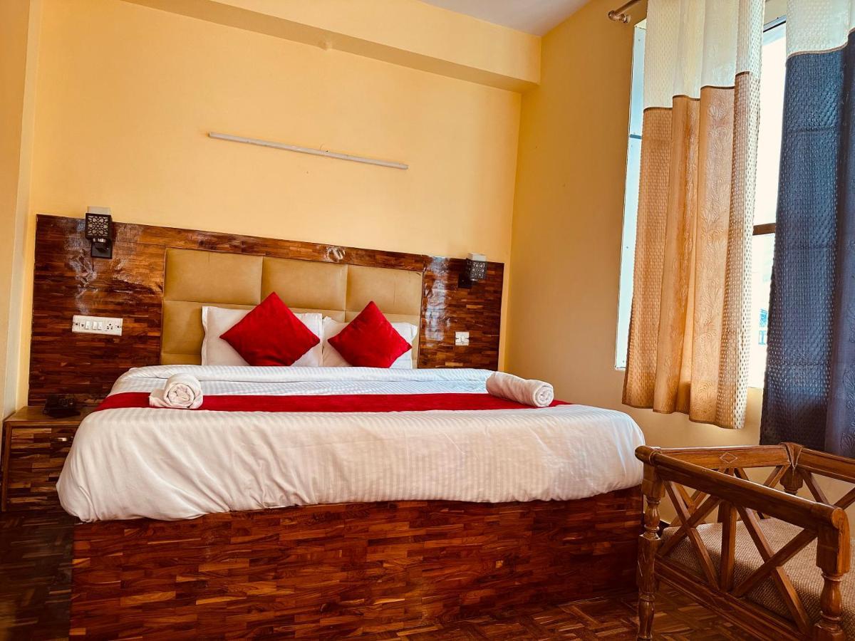 Hotel Grand Kalinga - Near Volvo Bus Stand Manali Экстерьер фото