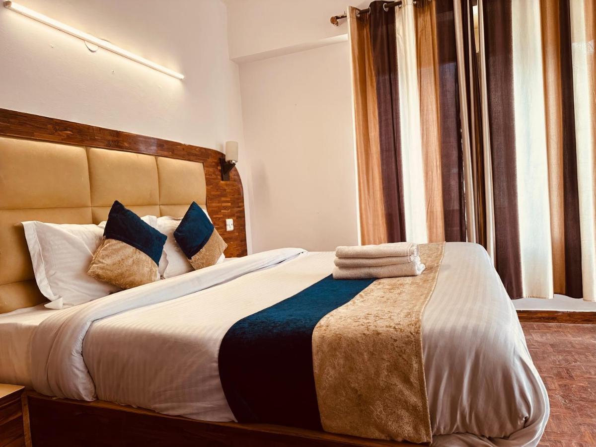 Hotel Grand Kalinga - Near Volvo Bus Stand Manali Экстерьер фото